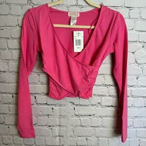 L Space womens wrap crop top size medium pink ribbed‎ long sleeve NWT